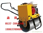 單鋼輪壓路機